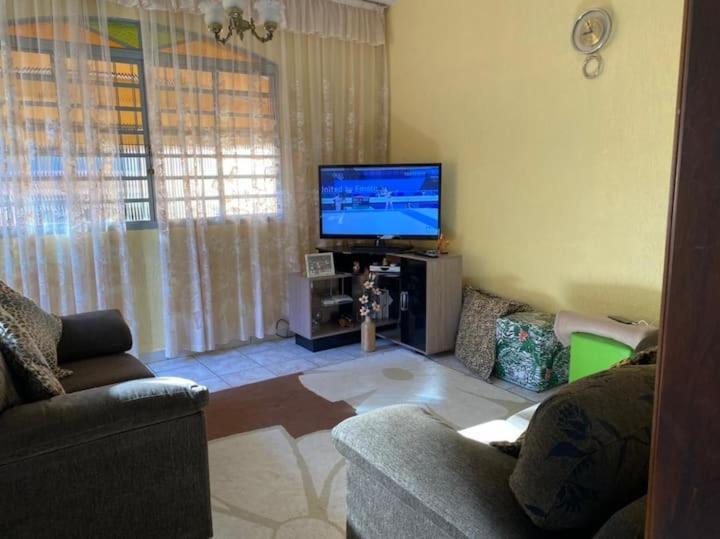 Casa Do Descanso Em Sao Bento Do Sapucai Εξωτερικό φωτογραφία