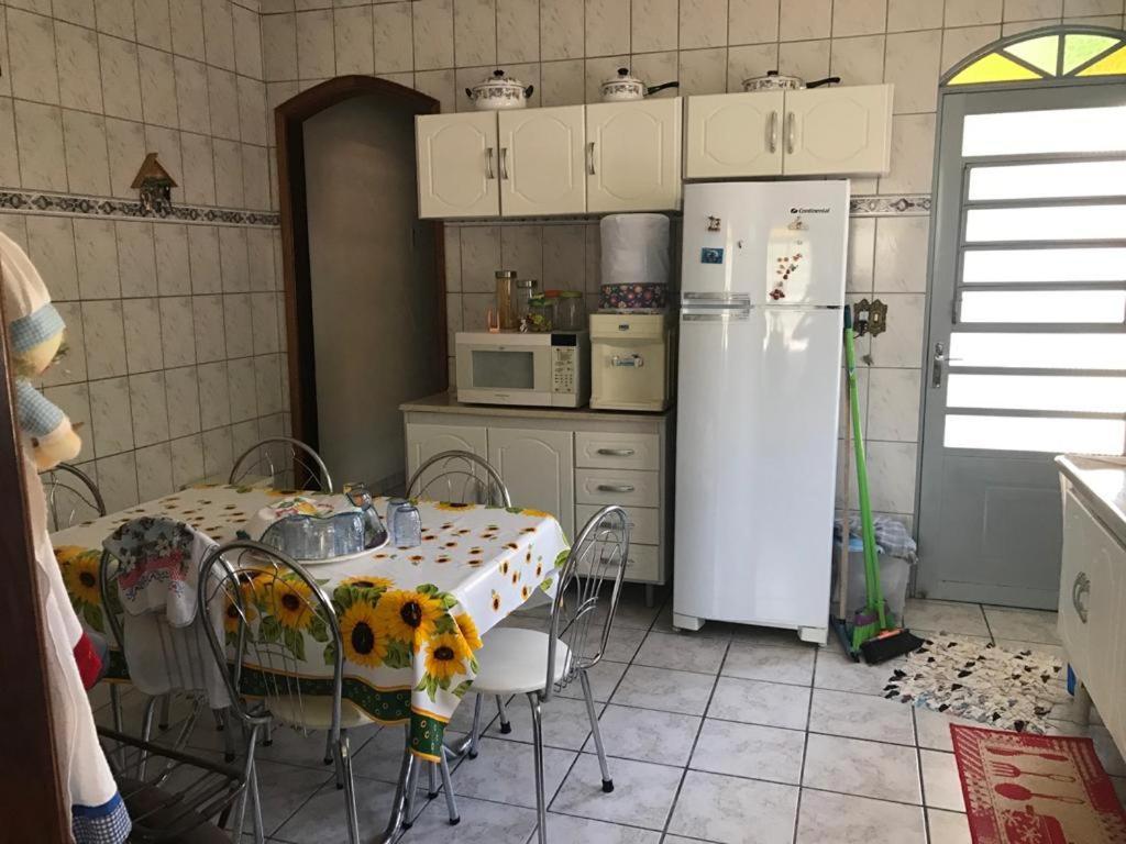 Casa Do Descanso Em Sao Bento Do Sapucai Εξωτερικό φωτογραφία