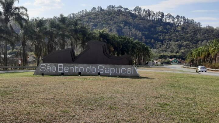 Casa Do Descanso Em Sao Bento Do Sapucai Εξωτερικό φωτογραφία