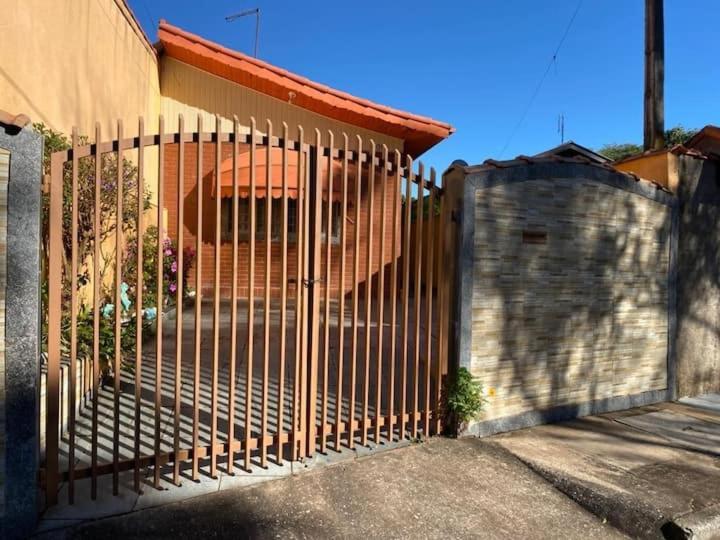 Casa Do Descanso Em Sao Bento Do Sapucai Εξωτερικό φωτογραφία